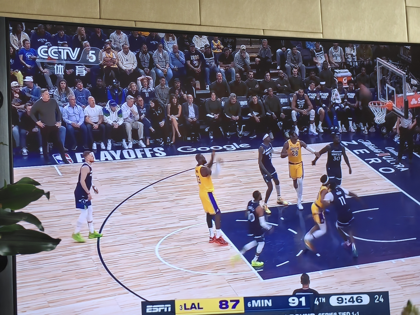 关于詹姆斯焦点对战，塔图姆与30激战澳大利亚队分钟，刷新纪录胜负难料！上演精彩一战的信息